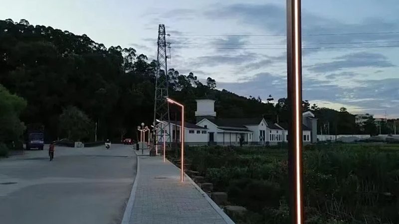 办公用圆角面板灯：揭秘其选型逻辑与适用场景